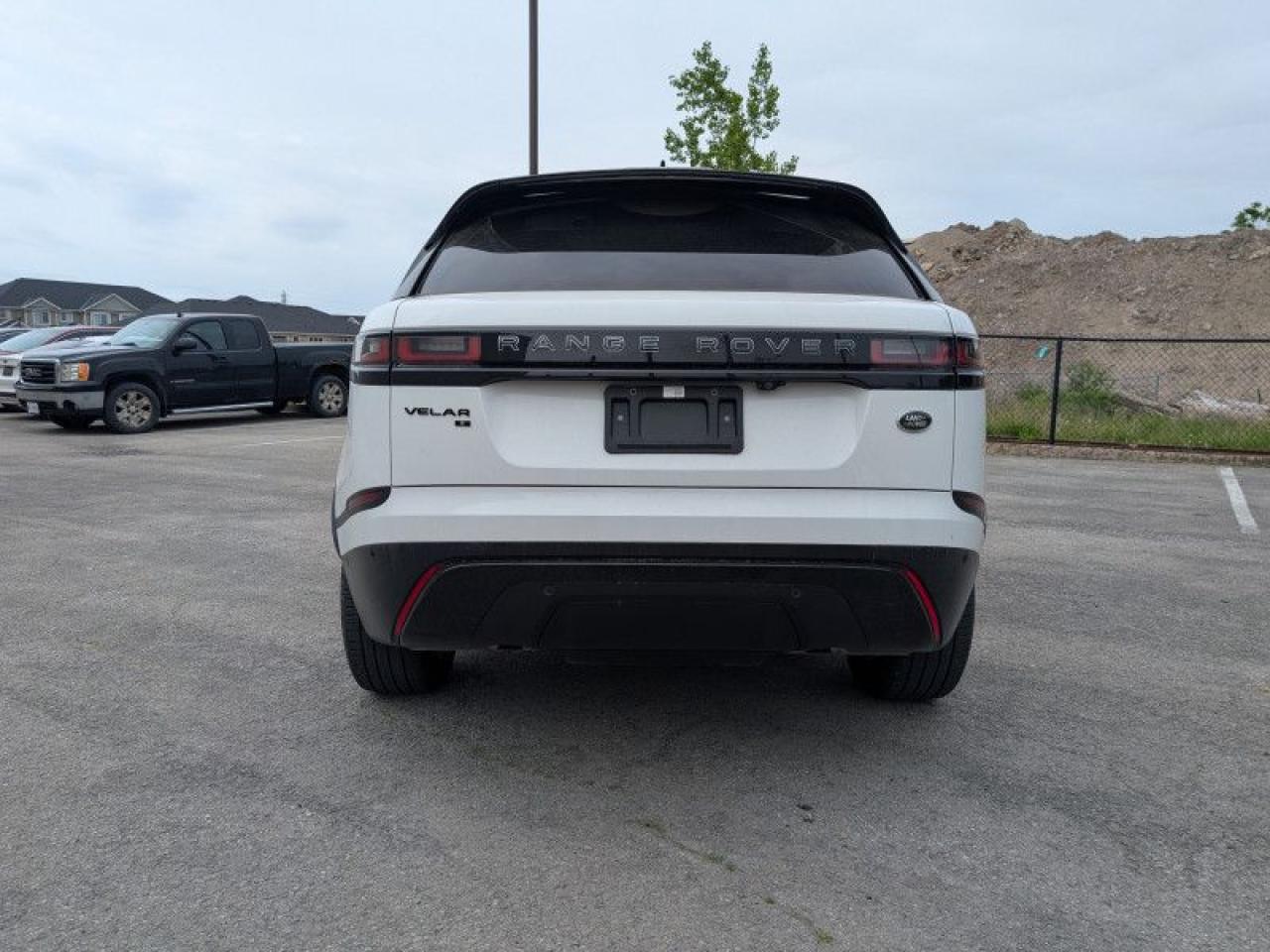 2021 Land Rover Range Rover Velar P250 S  **LOW KMS** Photo3