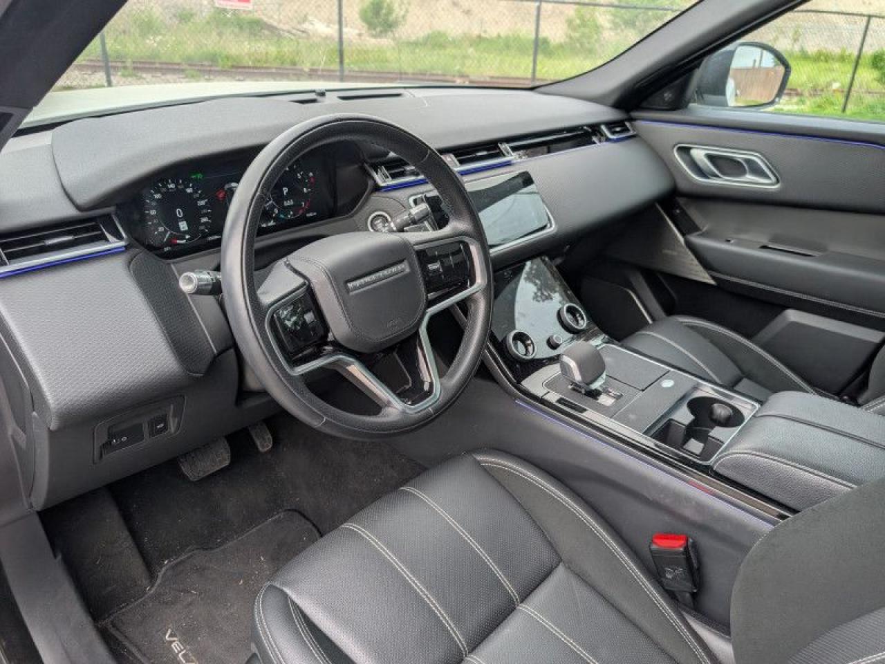 2021 Land Rover Range Rover Velar P250 S  **LOW KMS** Photo