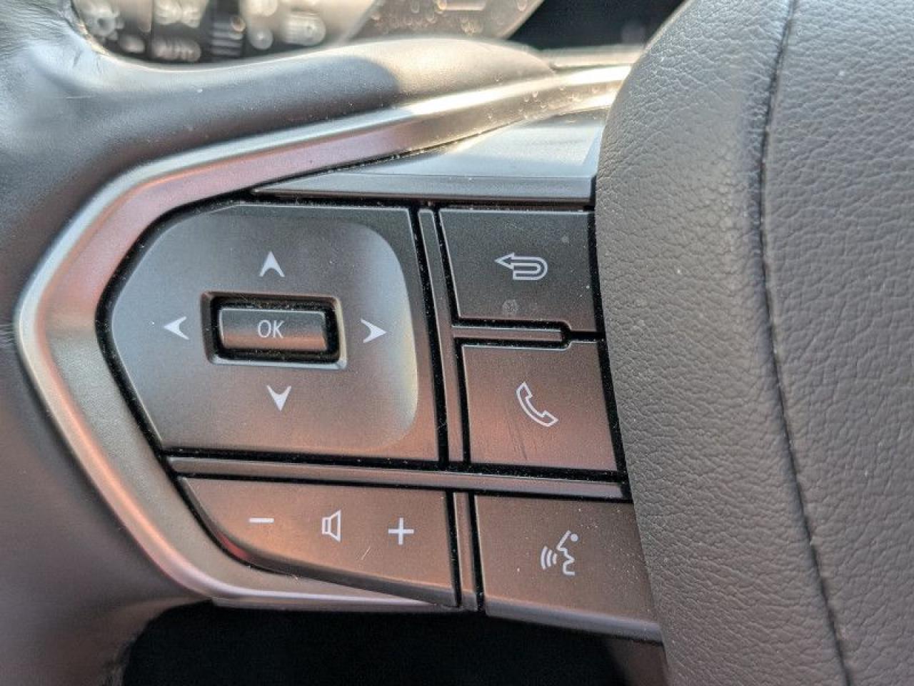 2024 Lexus NX 350 Premium  **LOW KMS - 1 OWNER** Photo