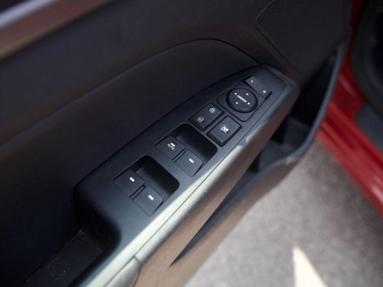2018 Hyundai Elantra GLS Auto  **SUNROOF - LOW KMS** Photo