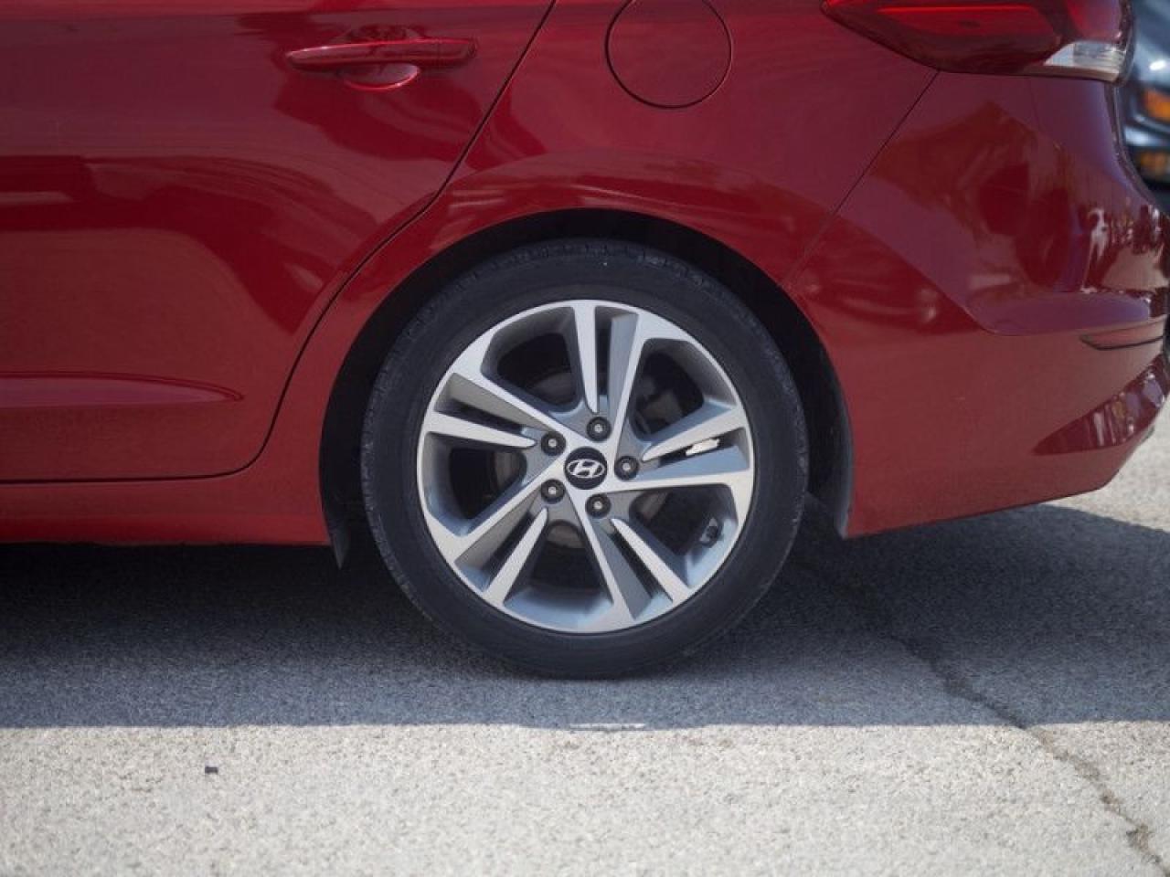 2018 Hyundai Elantra GLS Auto  **SUNROOF - LOW KMS** Photo