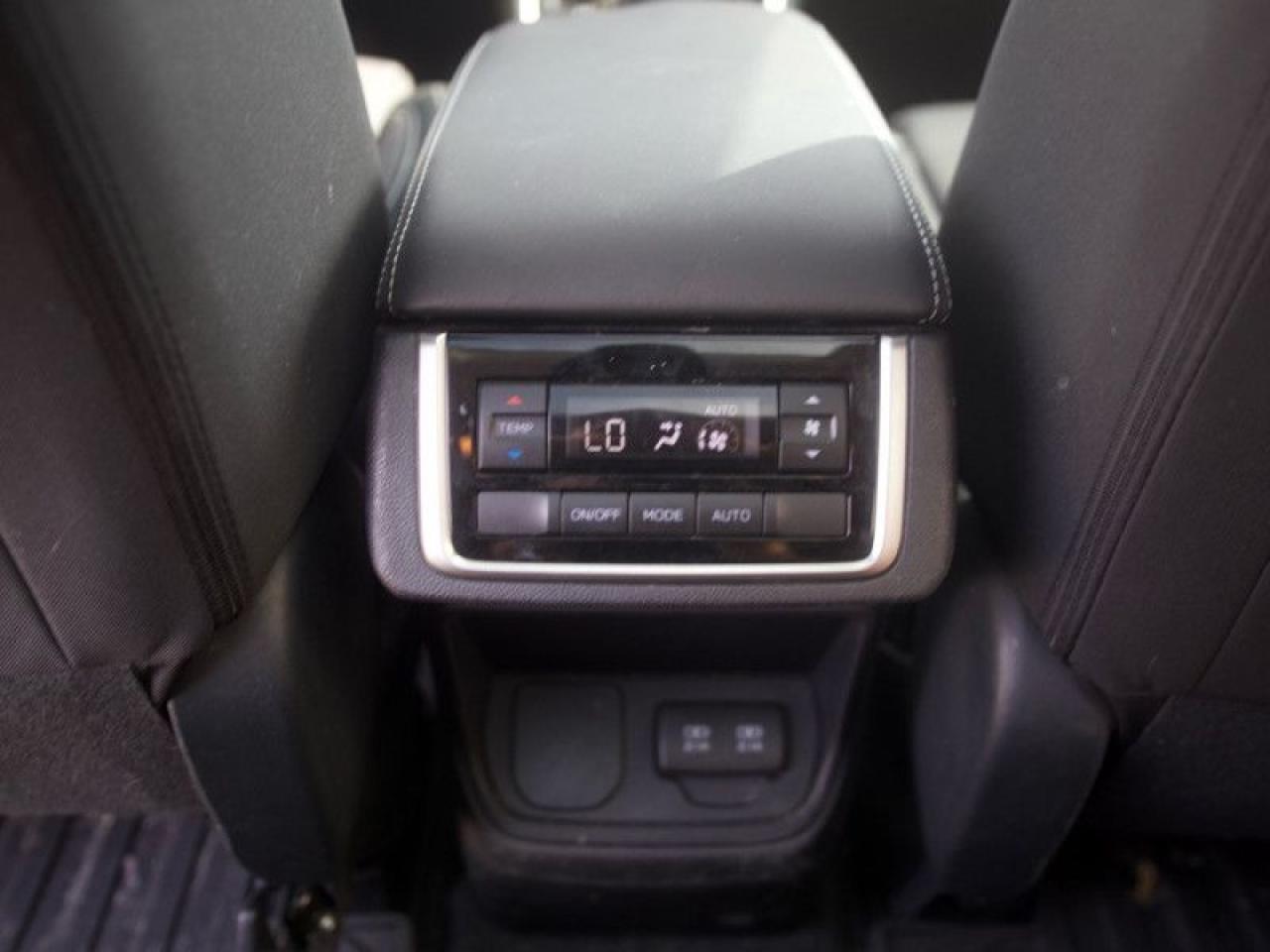 2022 Subaru ASCENT Touring  **NO ACCIDENTS - 1 OWNER** Photo