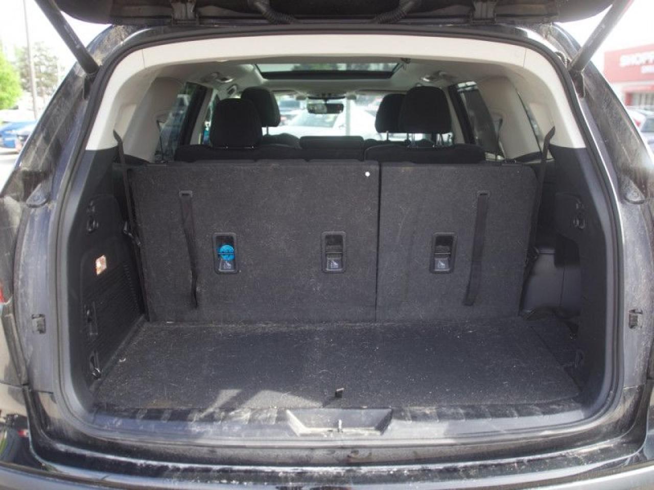 2022 Subaru ASCENT Touring  **NO ACCIDENTS - 1 OWNER** Photo