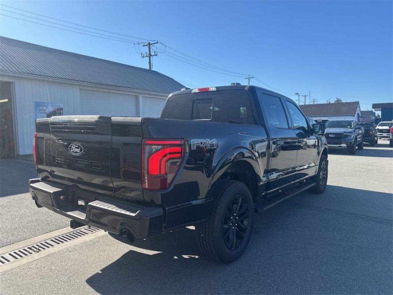 2025 Ford F-150 Lariat  - Tow Package Photo4