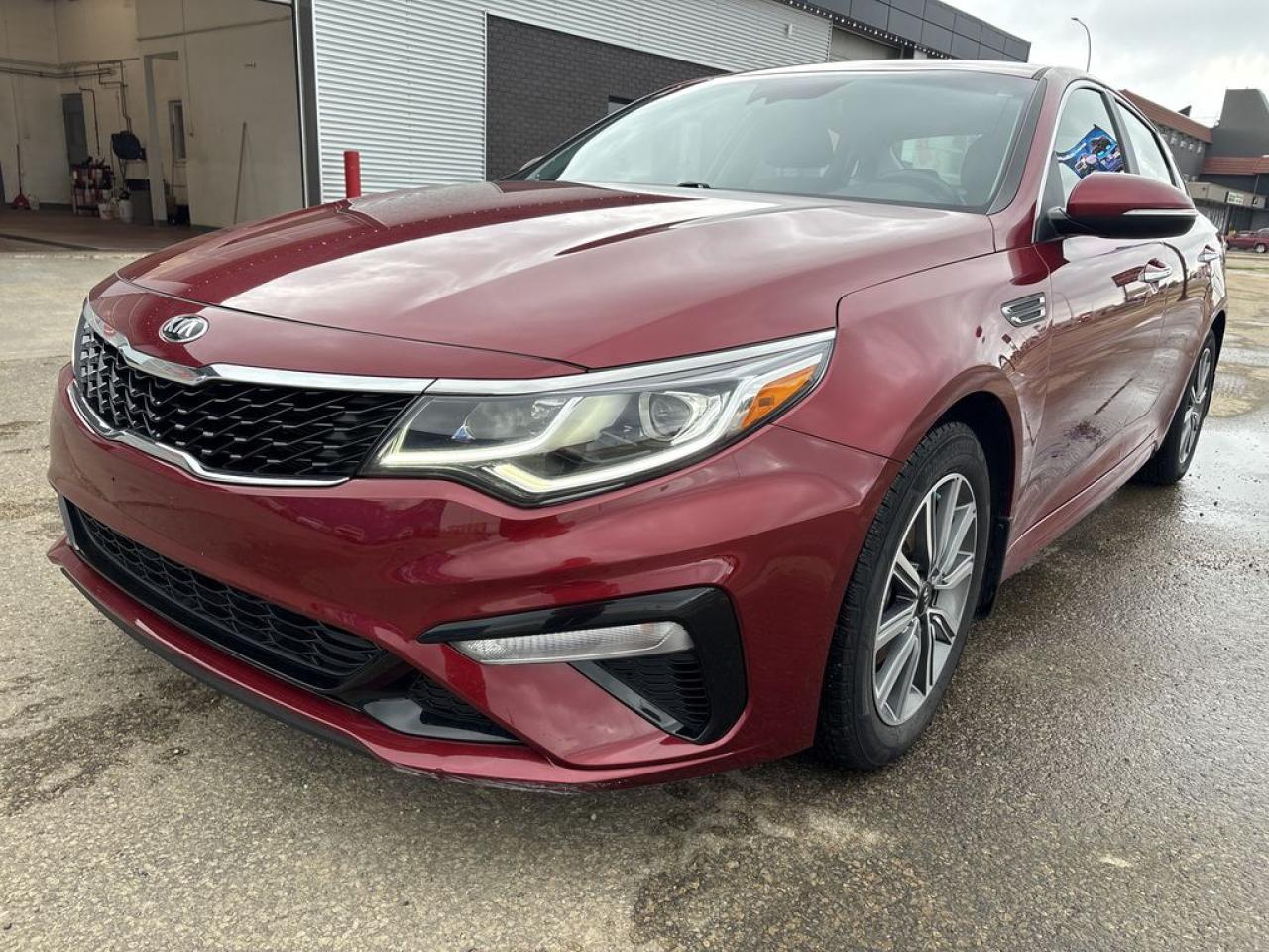 2019 Kia Optima LX Photo