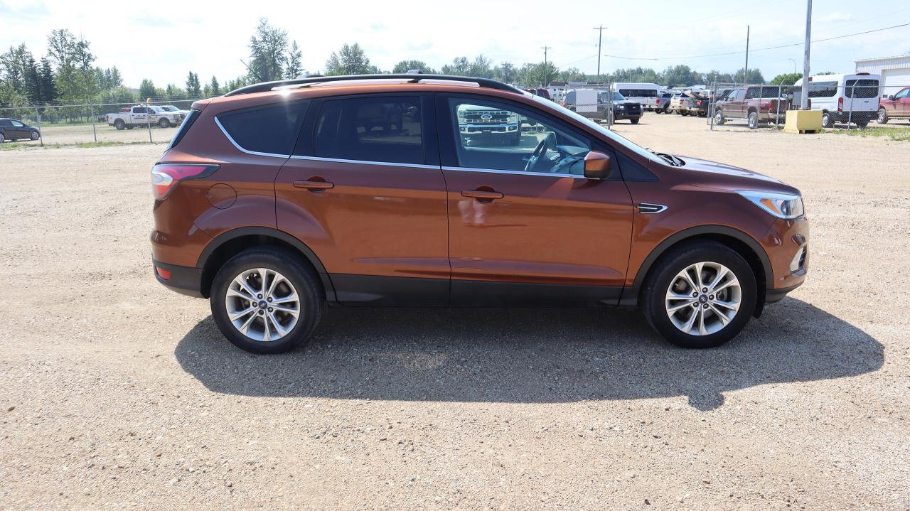 2017 Ford Escape SE Photo5