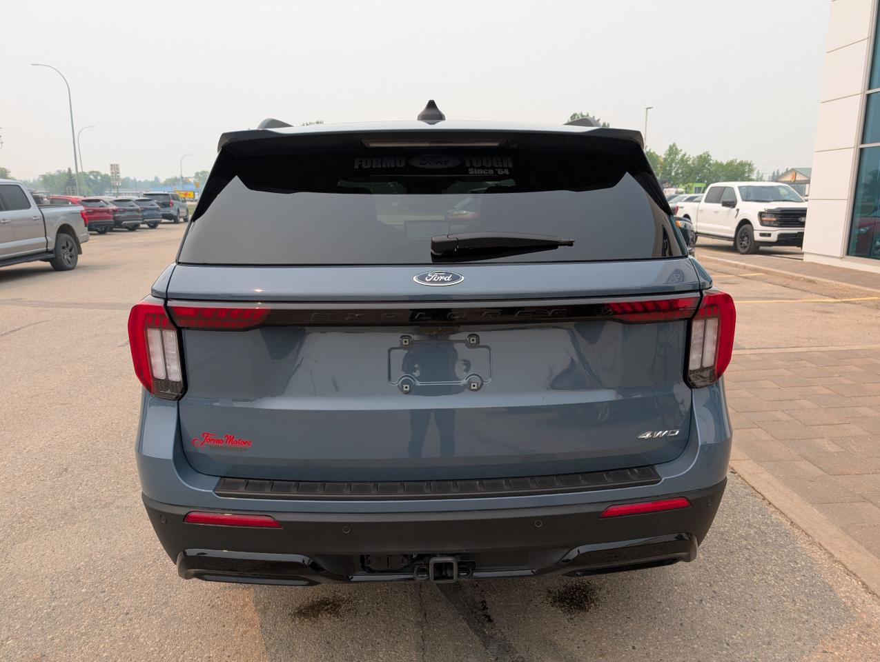 2025 Ford Explorer ST-Line Photo5