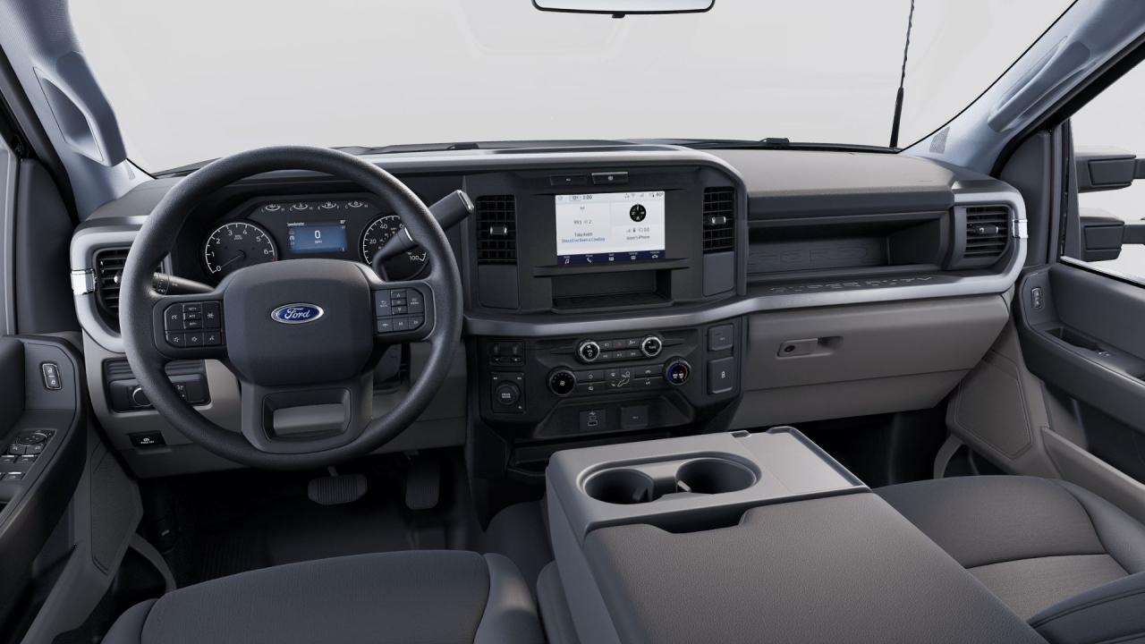 2025 Ford F-350 XL Photo5