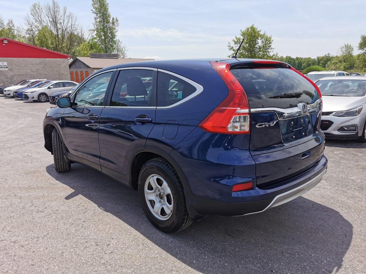 2016 Honda CR-V SE - Photo #3