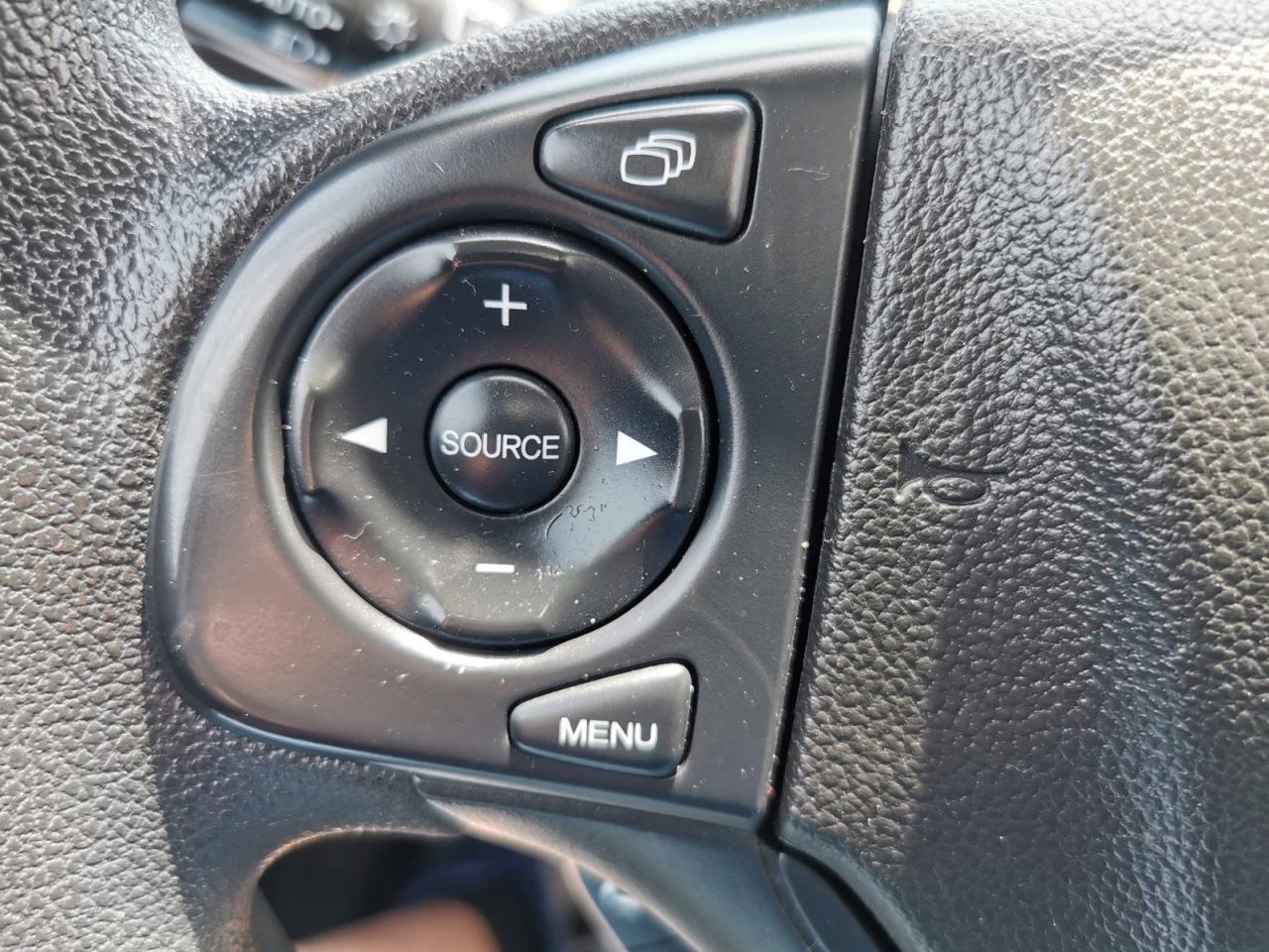 2016 Honda CR-V SE - Photo #23