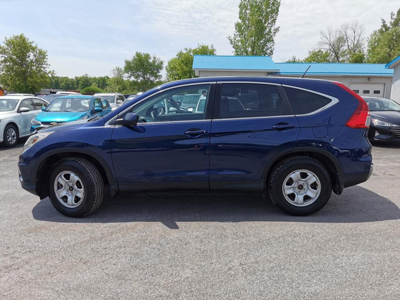 2016 Honda CR-V SE - Photo #2