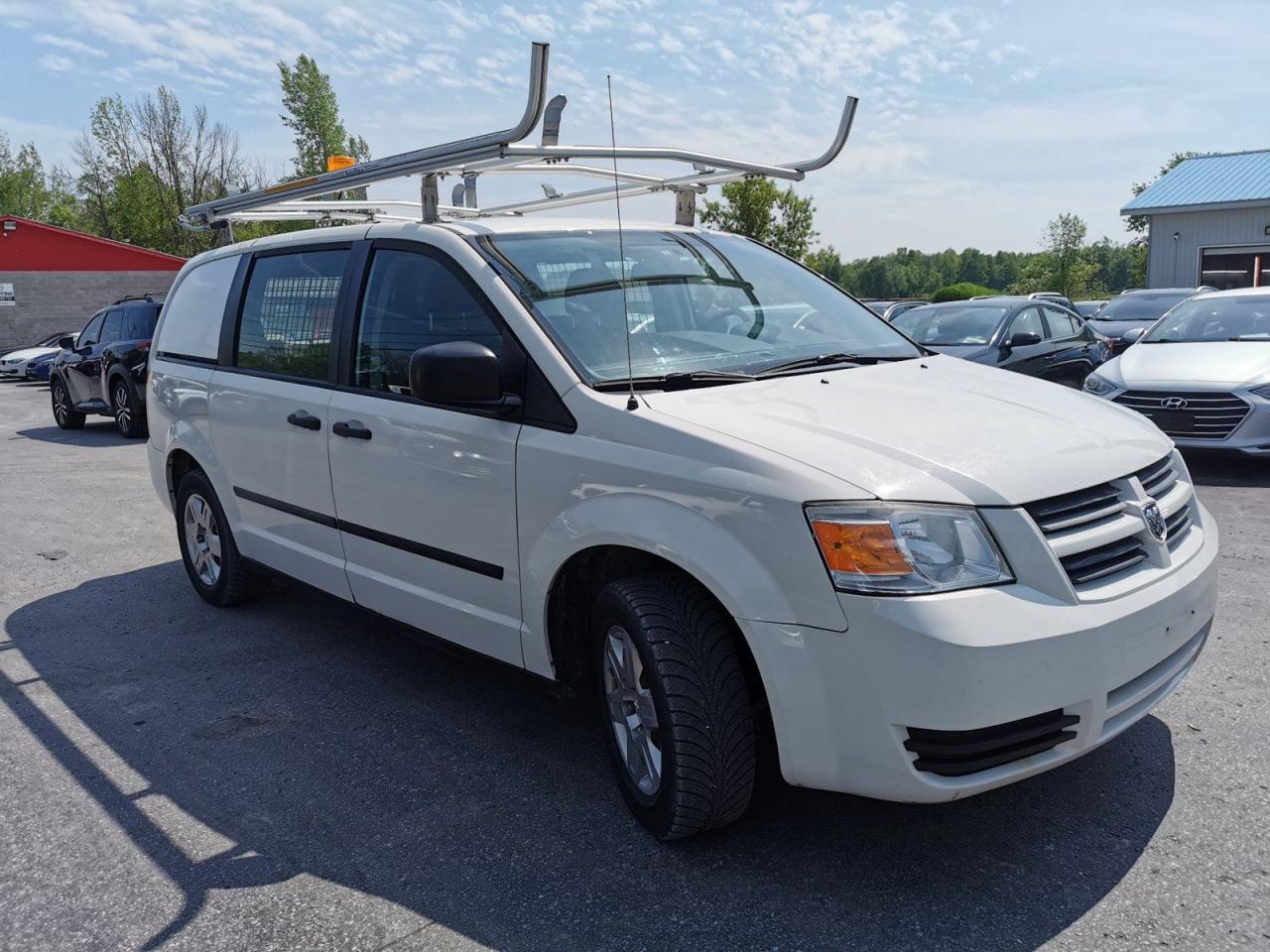 2010 Dodge Grand Caravan CARGO - Photo #6
