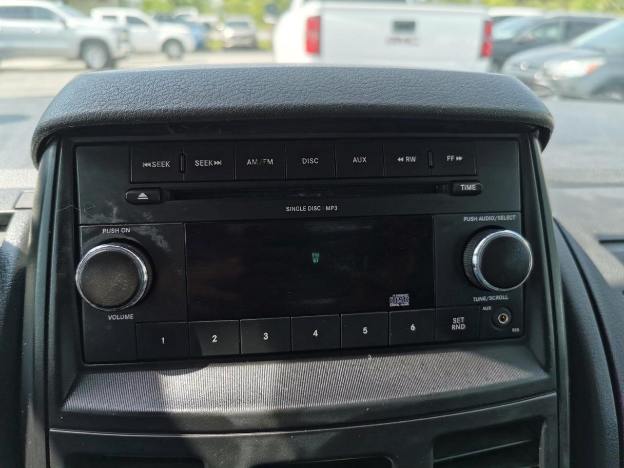 2010 Dodge Grand Caravan CARGO - Photo #19