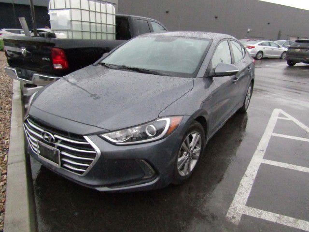 Used 2018 Hyundai Elantra GL SE SUNROOF! HEATED SEATS! for sale in Kelowna, BC