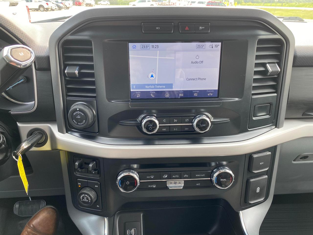 2022 Ford F-150 XLT Photo5