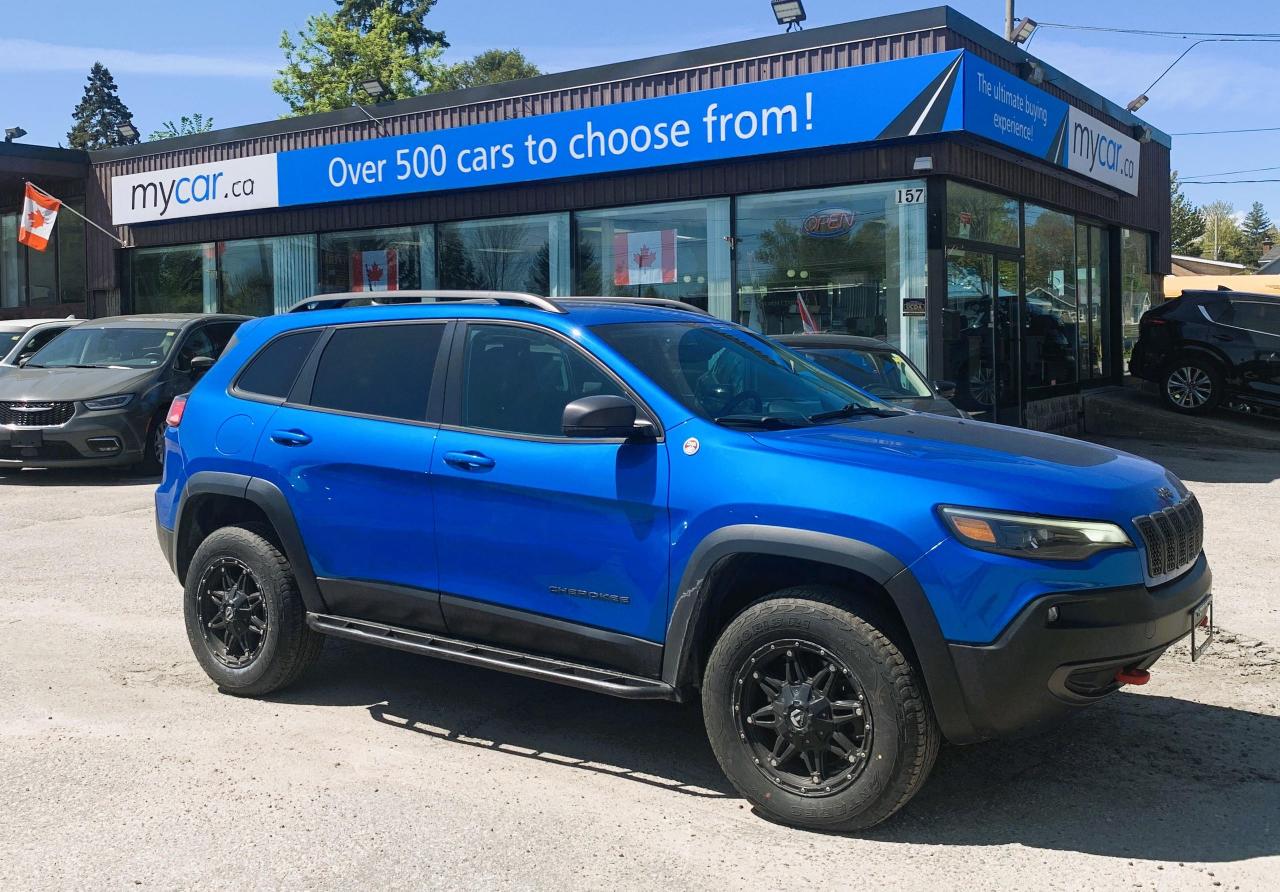 Used 2020 Jeep Cherokee Trailhawk 3.2L TRAILHAWK ELITE 4X4!!!! SUNROOF. BACKUP CAM. HEATED SEATS. LEATHER. NAV. PWR GROUP. A/C. CRUISE for sale in Kingston, ON