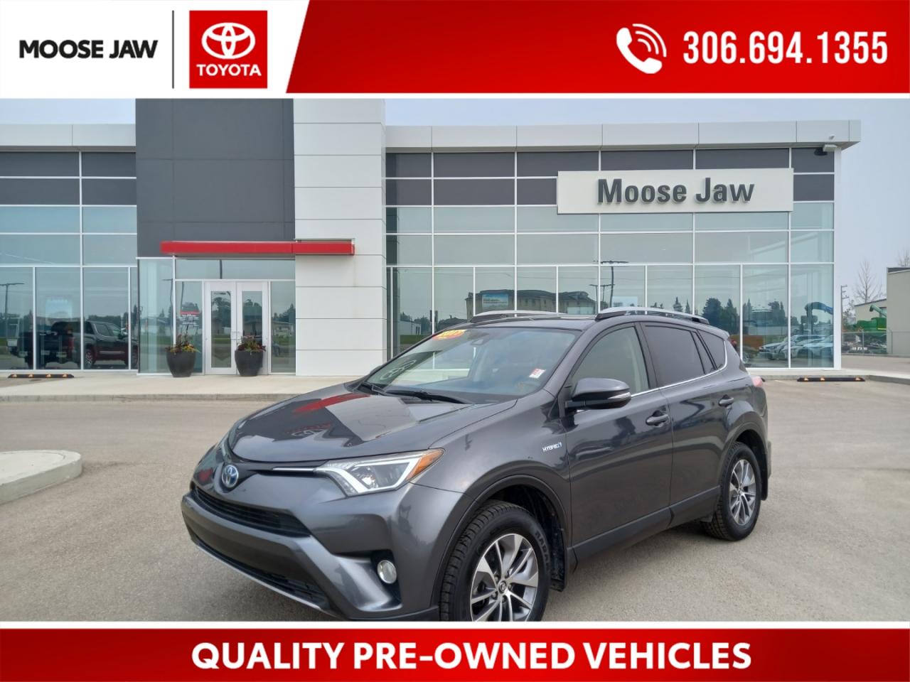 Used 2017 Toyota RAV4 Hybrid LOCAL TRADE,ONLY 72,343 KMS,HYBRID XLE EDITION,7.3 L/100 KMS COMBINED,HEATED POWER SEATS,MOONROOF,BLUETOOTH,RADAR CRUISE CONTROL,BLIND SPOT,REAR CROSS TRAFFIC ALERT,LANE DEPARTURE ALERT,17