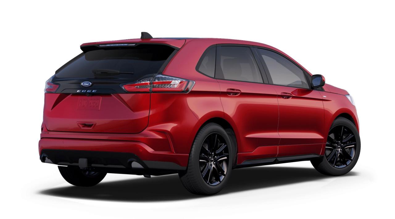 2024 Ford Edge ST Line Photo2