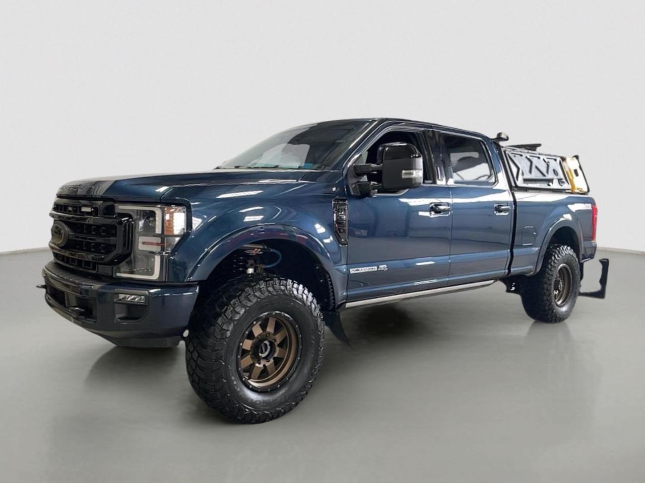 Used 2020 Ford F-350 Super Duty SRW LARIAT 4WD CREW CAB 6.75' BOX for sale in Moose Jaw, SK