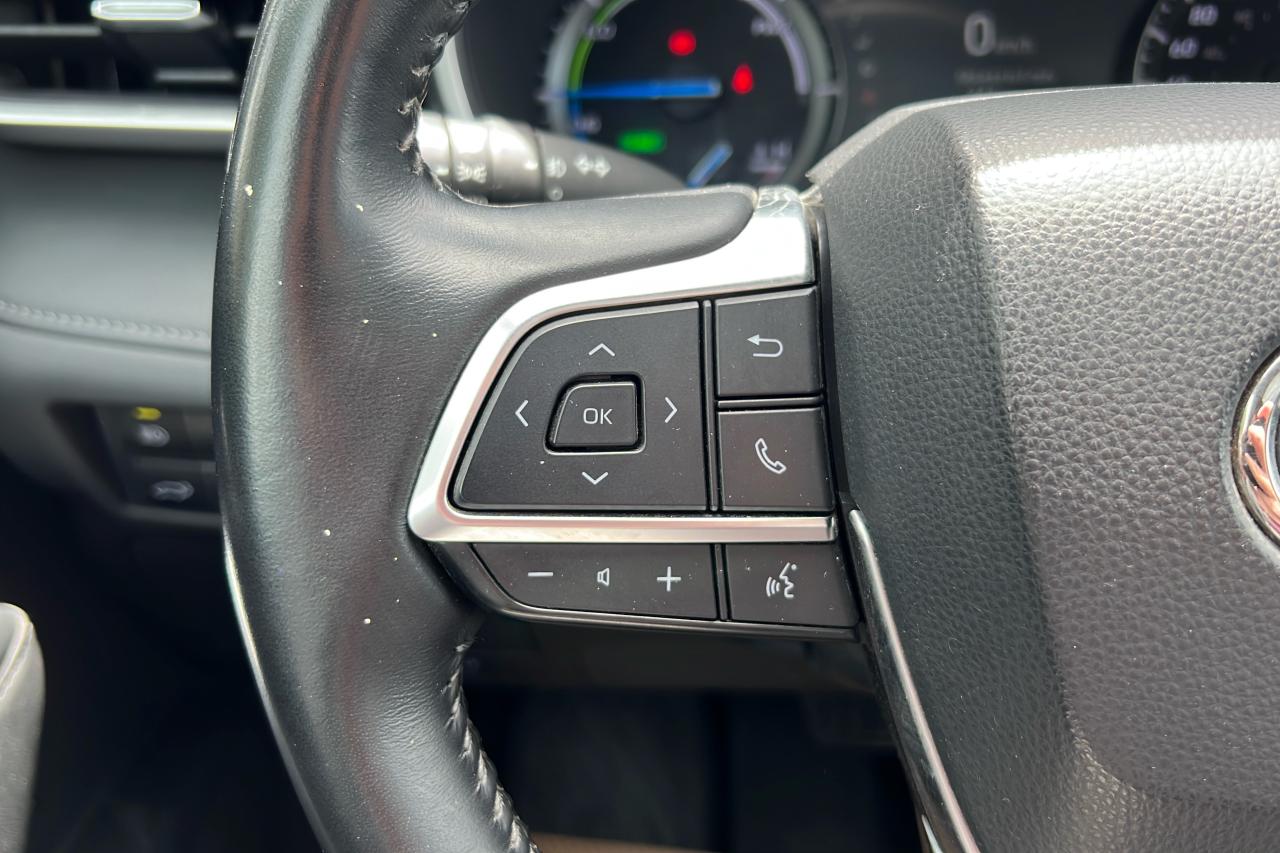 2021 Toyota Highlander XLE Photo