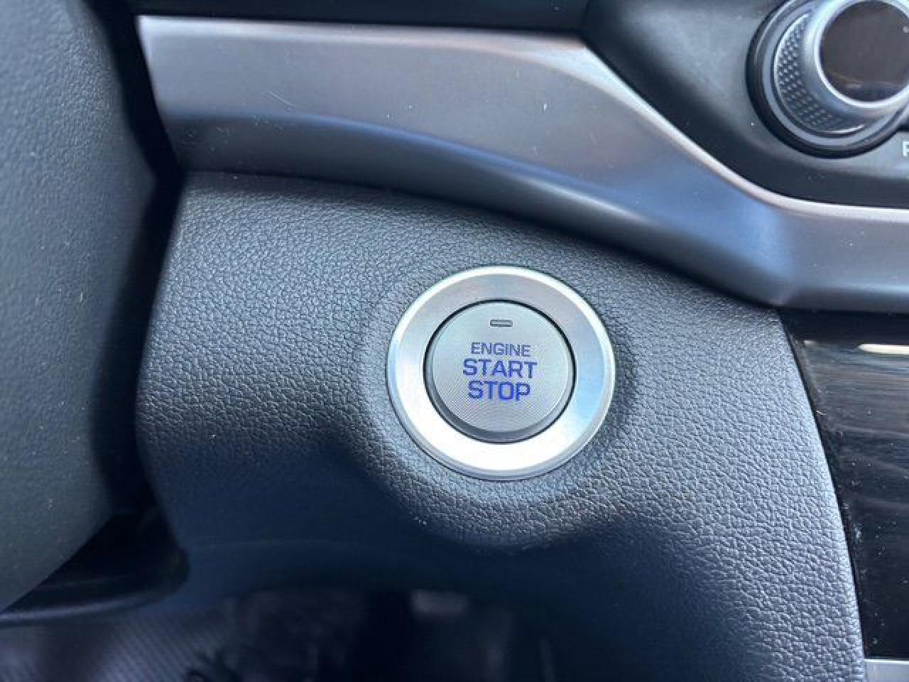 12589054