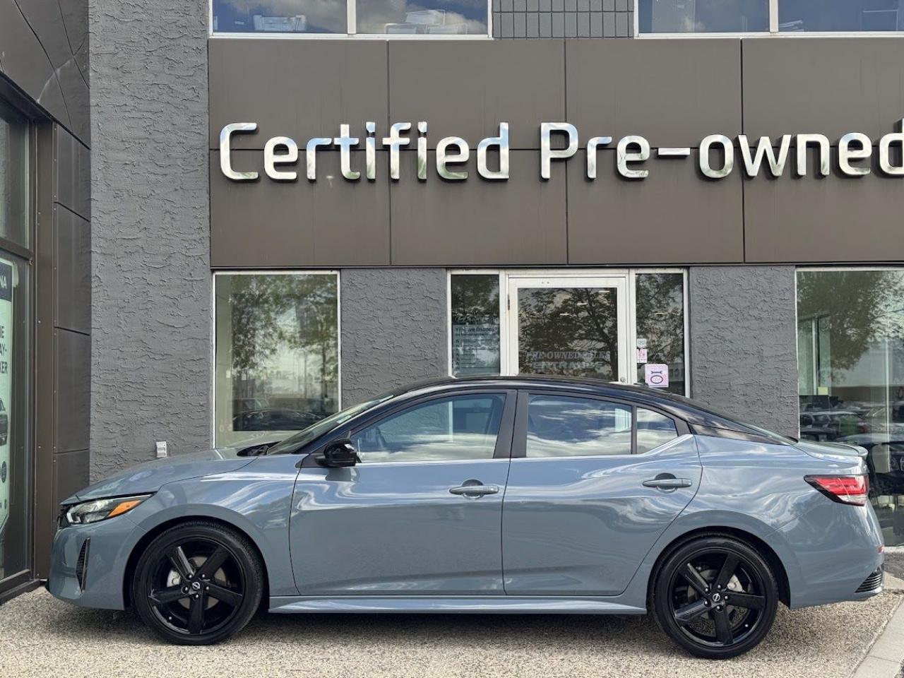 Used 2024 Nissan Sentra SR PREMIUM w/ LOW KMS / LEATHER / SUNROOF for sale in Calgary, AB