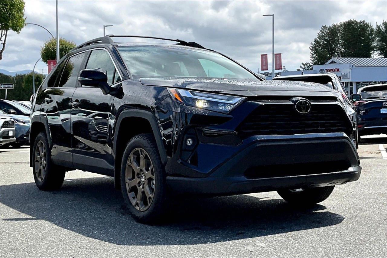 Used 2025 Toyota RAV4 HYBRID XLE AWD for sale in Abbotsford, BC