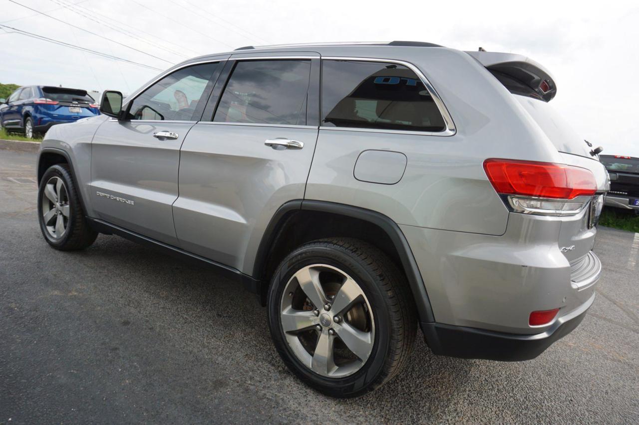 2015 Jeep Grand Cherokee V6 LIMITED 4WD CERTIFIED *FREE ACCIDENT* NAV CAMERA BLUETOOTH LEATHER HEATED SEATS/STEERING SUNROOF CRUISE ALLOYS - Photo #4