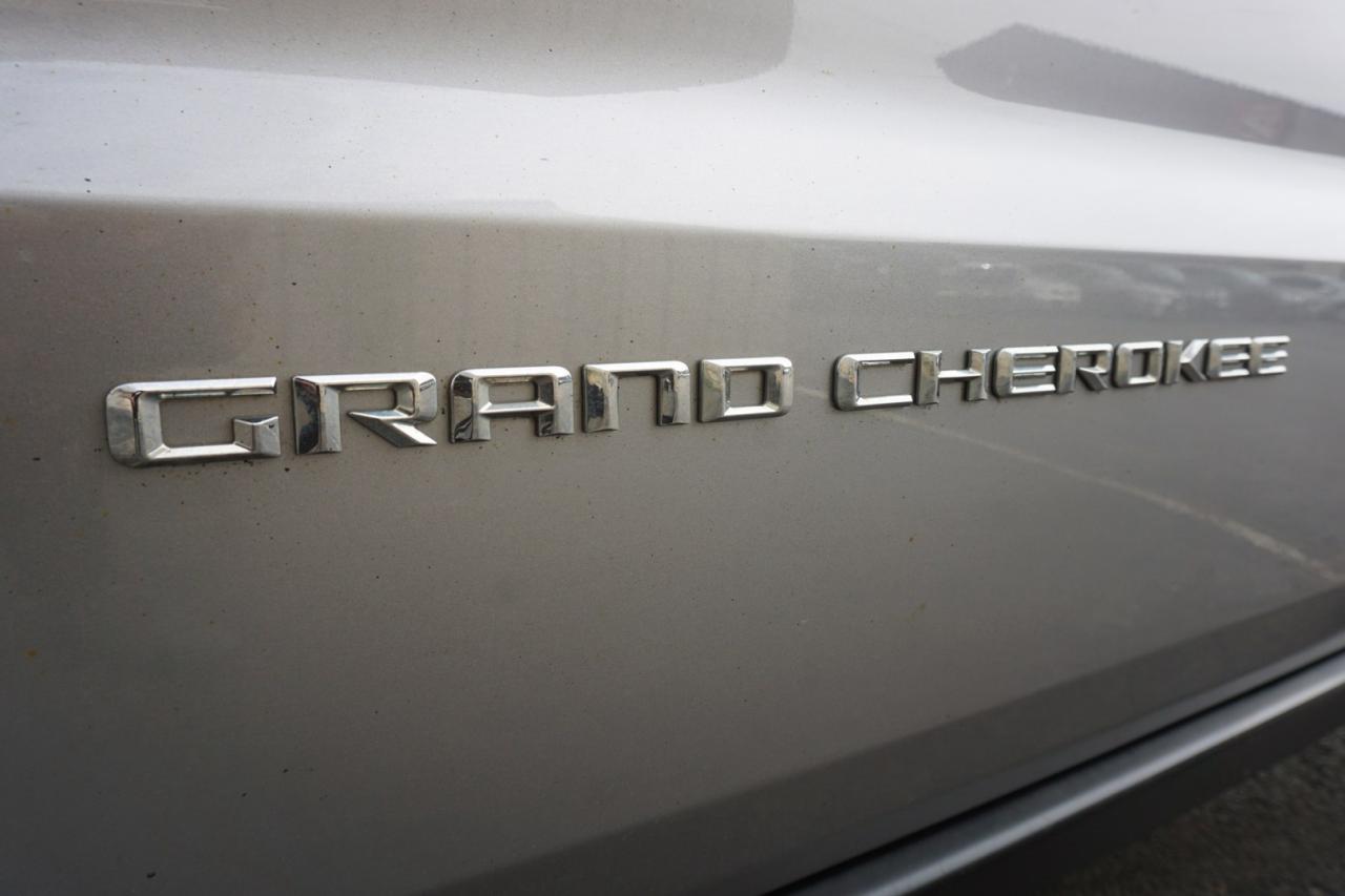 2015 Jeep Grand Cherokee V6 LIMITED 4WD CERTIFIED *FREE ACCIDENT* NAV CAMERA BLUETOOTH LEATHER HEATED SEATS/STEERING SUNROOF CRUISE ALLOYS - Photo #41