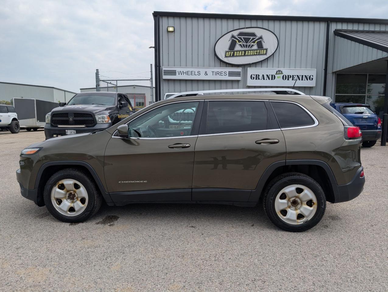 2015 Jeep Cherokee Limited - Photo #1