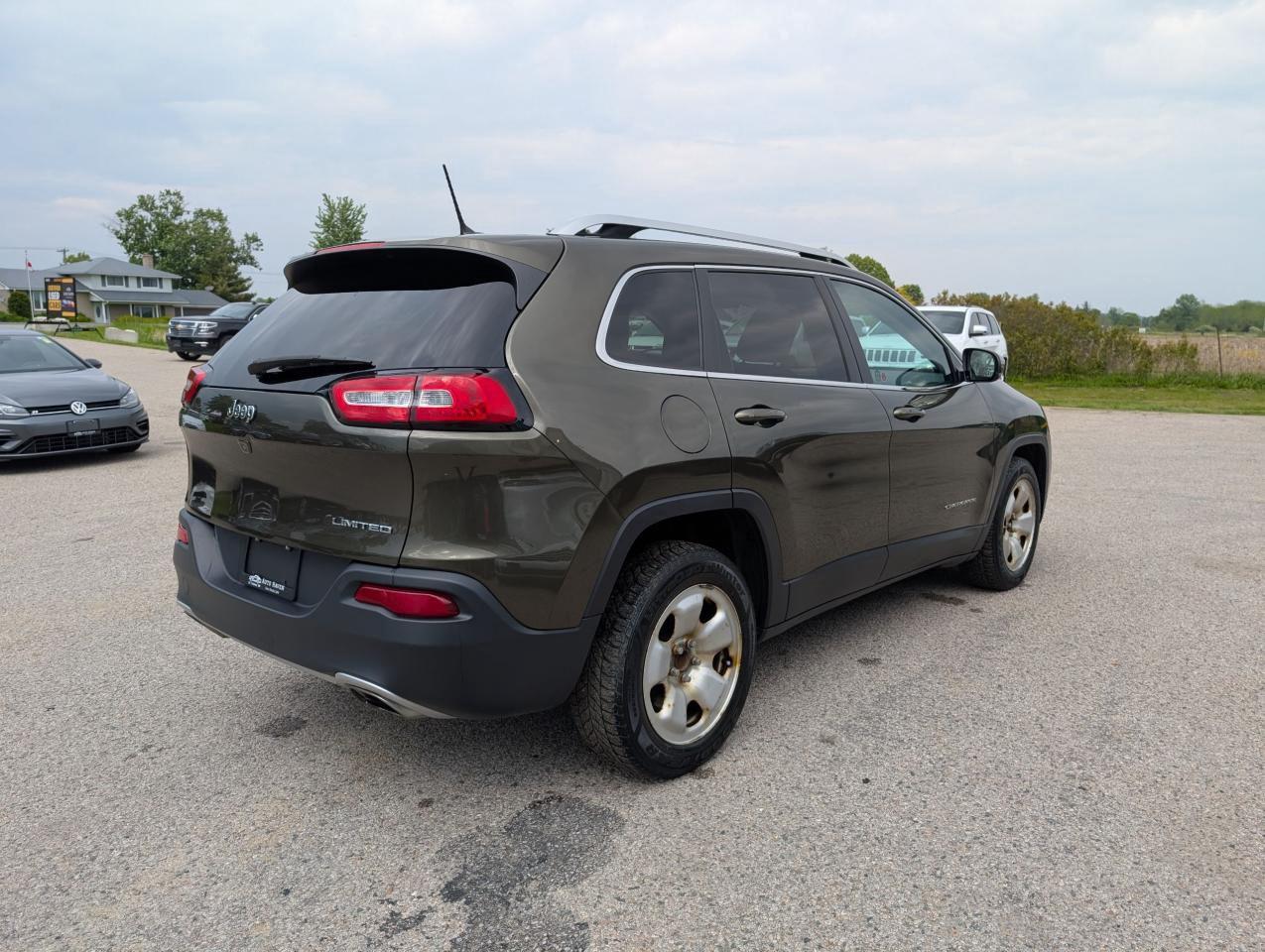 2015 Jeep Cherokee Limited Photo3