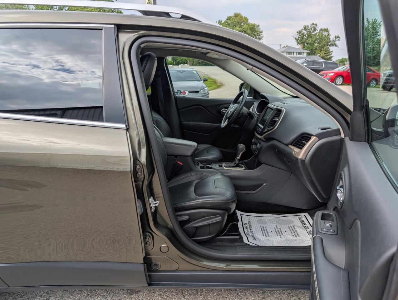 2015 Jeep Cherokee Limited Photo