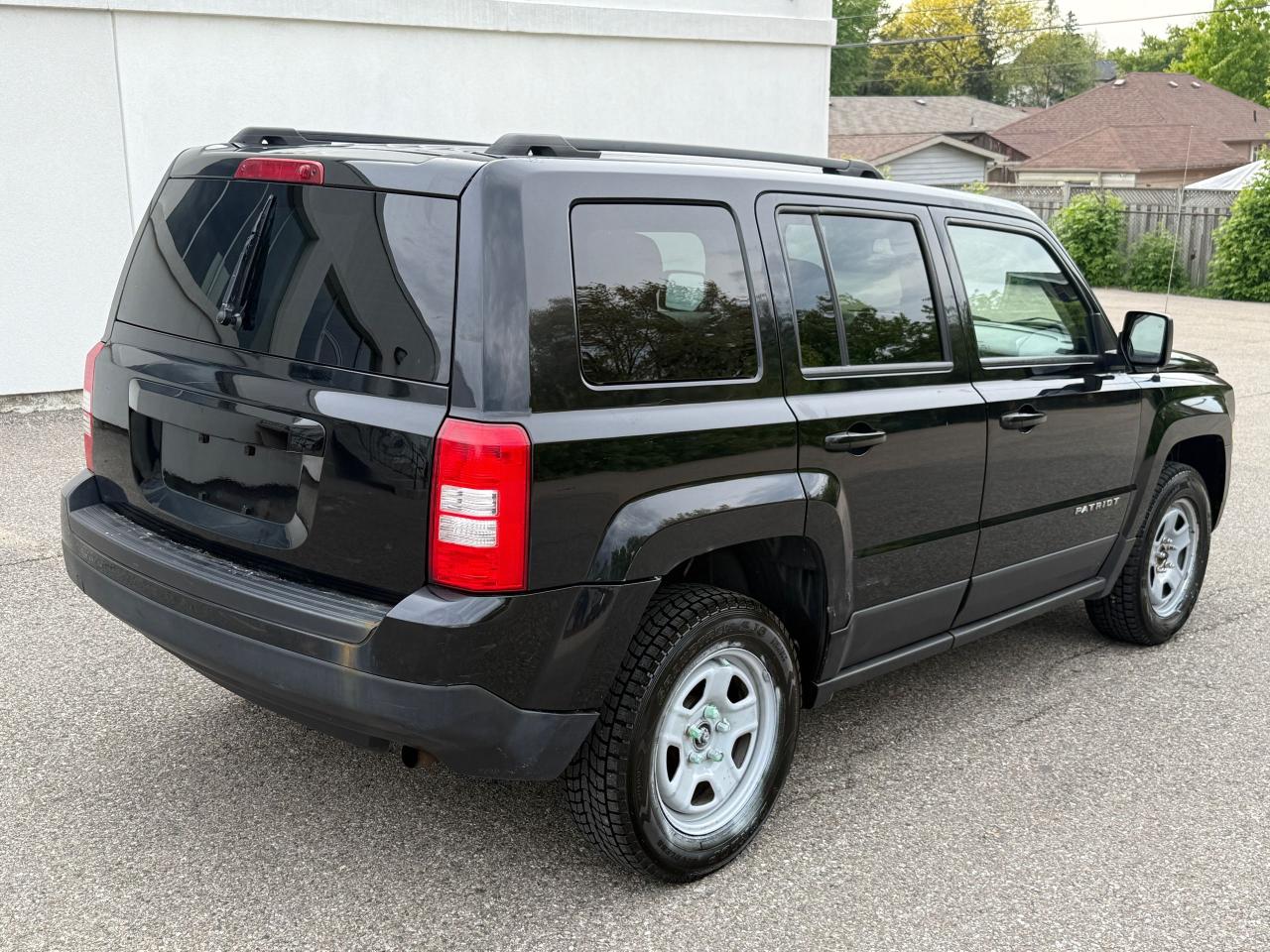 2015 Jeep Patriot north - Photo #4