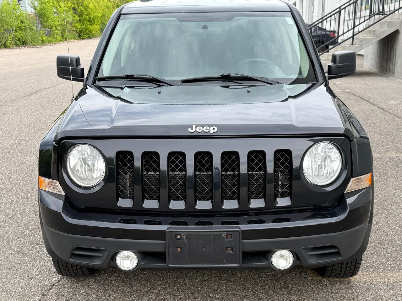 2015 Jeep Patriot north - Photo #2