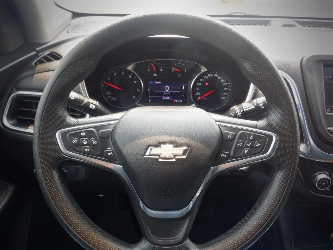 2023 Chevrolet Equinox LT - Photo #5