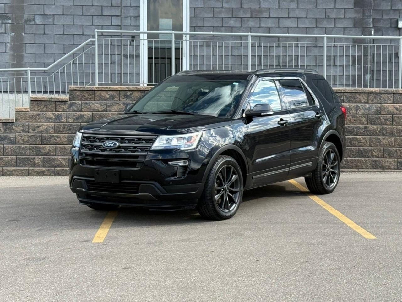 Used 2018 Ford Explorer XLT 4WD| $0 DOWN | EVERYONE APPROVED! for sale in Calgary, AB