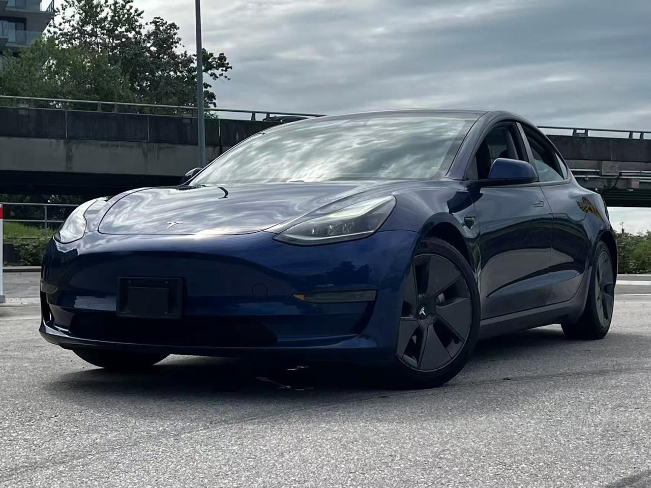 Used 2021 Tesla Model 3 Standard Range Plus/ NO ACCIDENT/ BC LOCAL for sale in Richmond, BC