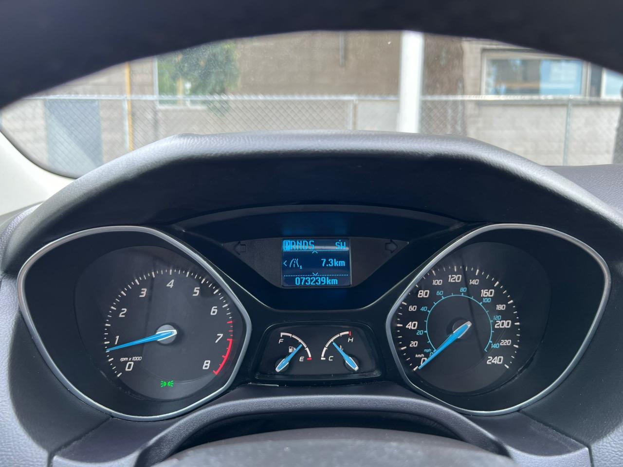 2012 Ford Focus AUTO NO ACCIDENT LOW KM SAFETY BLUETOOTH NEW BRAKE - Photo #15