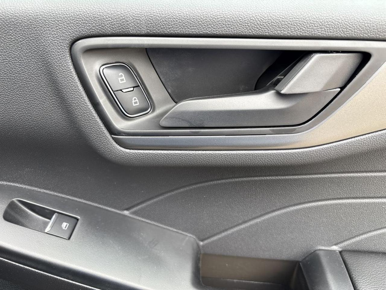2025 Ford Escape ACTIVE 200A Photo5