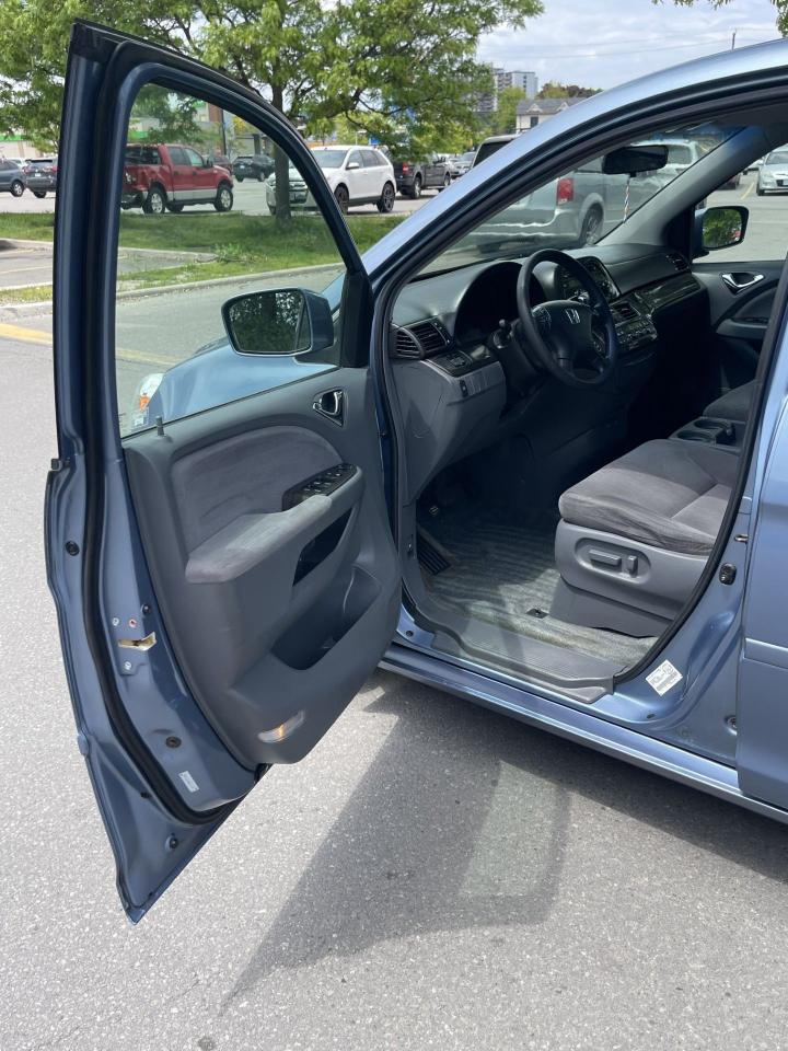 2006 Honda Odyssey EX   POWER SLIDING DOORS  8 PSSENGER - Photo #6