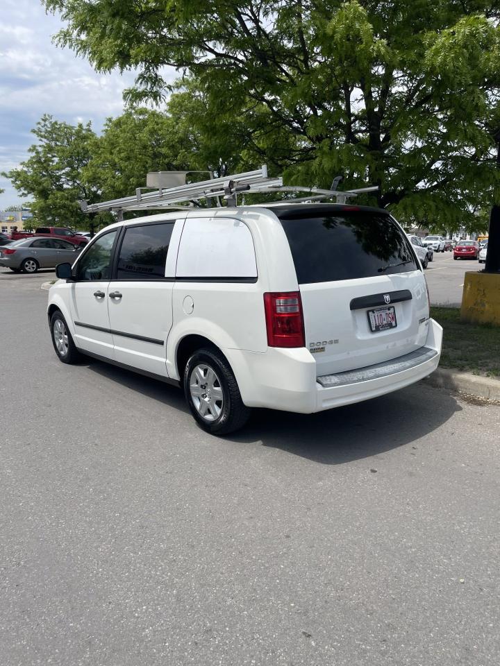 2009 Dodge Grand Caravan LADDER RACK     ELECTRIC INVERTER - Photo #3