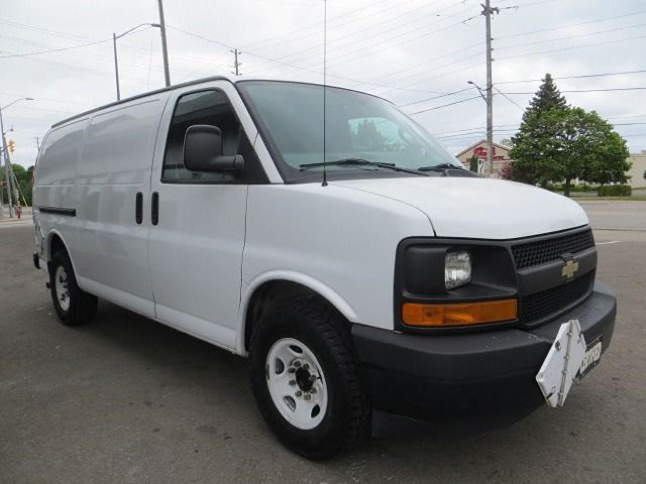 2017 Chevrolet Express Cargo Van CERTIFIED, ALL POWERED EXPRESS 2500, REAR CAMERA - Photo #4