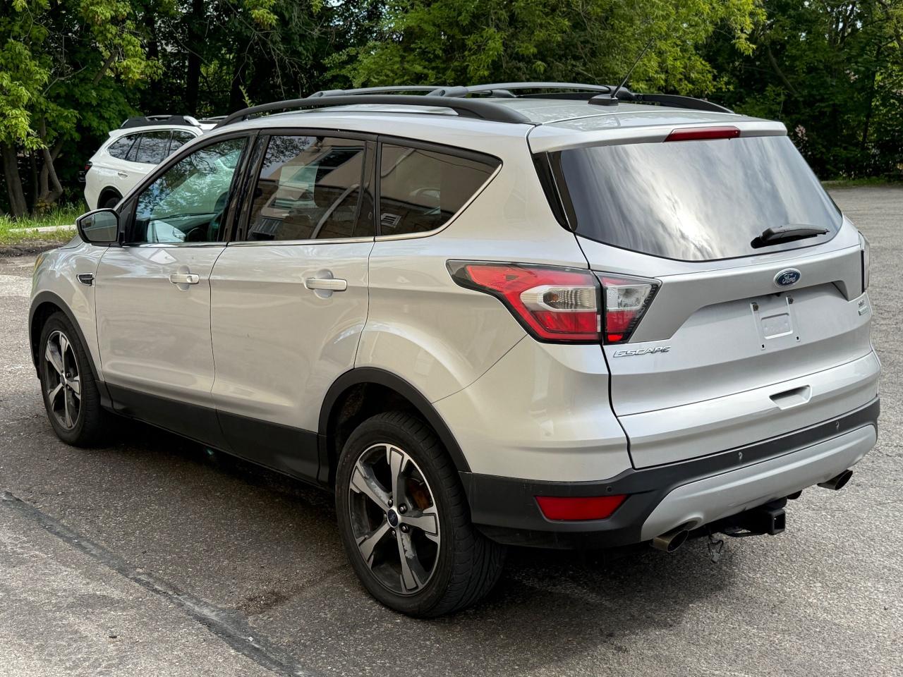 2017 Ford Escape SE - Photo #7