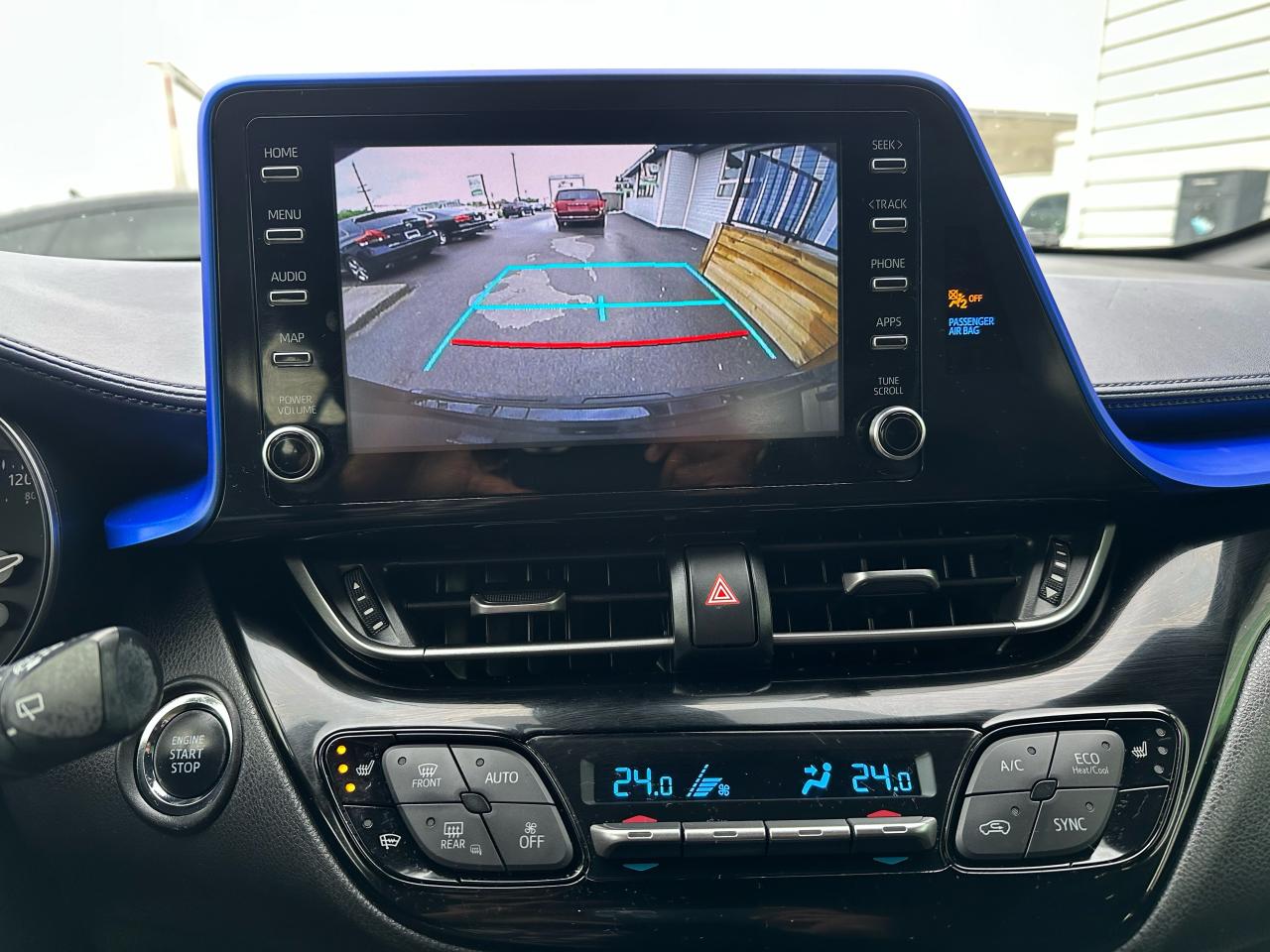 2020 Toyota C-HR XLE Premium - Photo #15