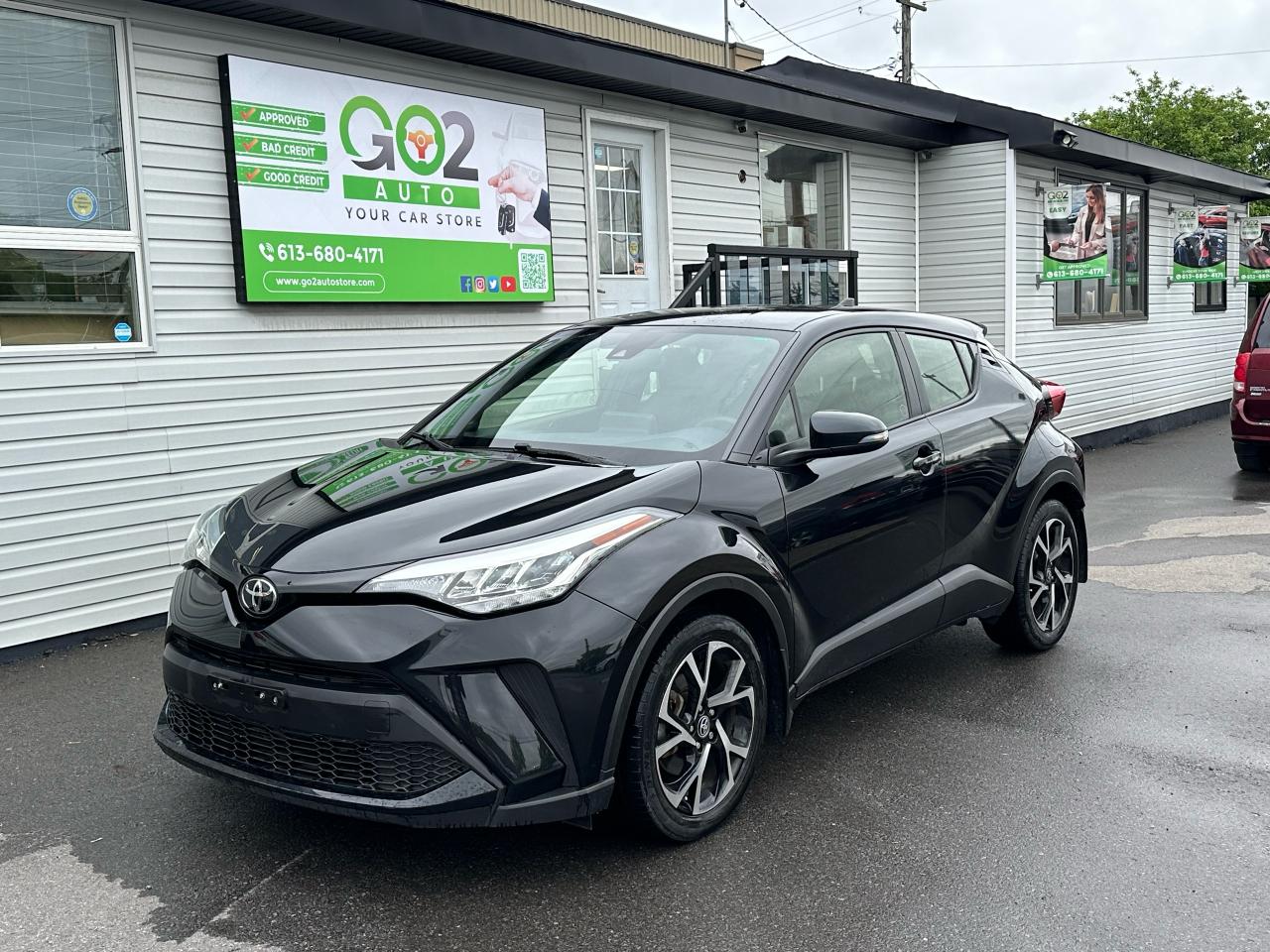 2020 Toyota C-HR XLE Premium - Photo #2