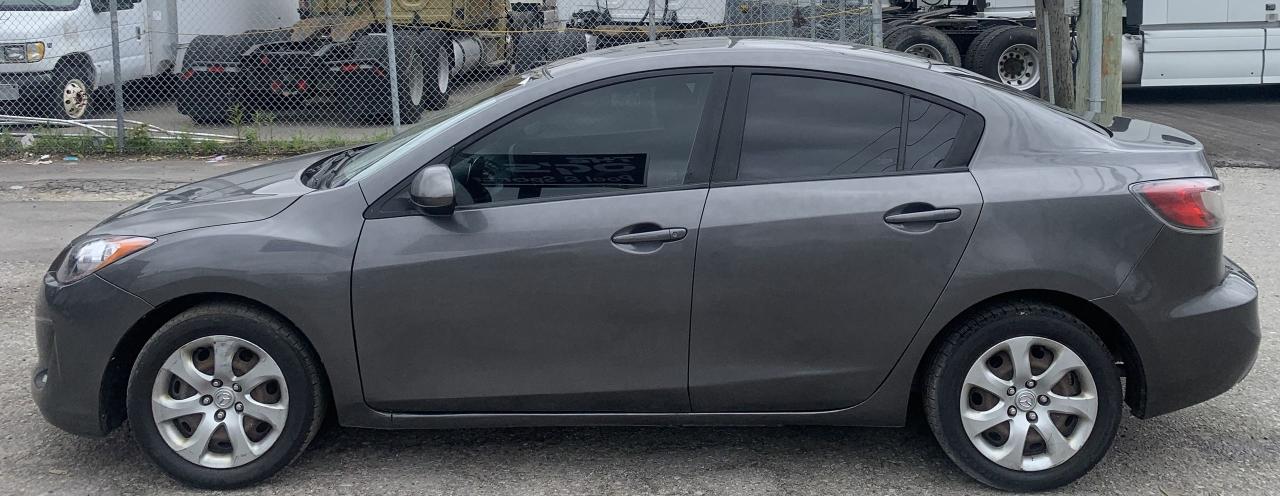 2012 Mazda MAZDA3 GX Photo