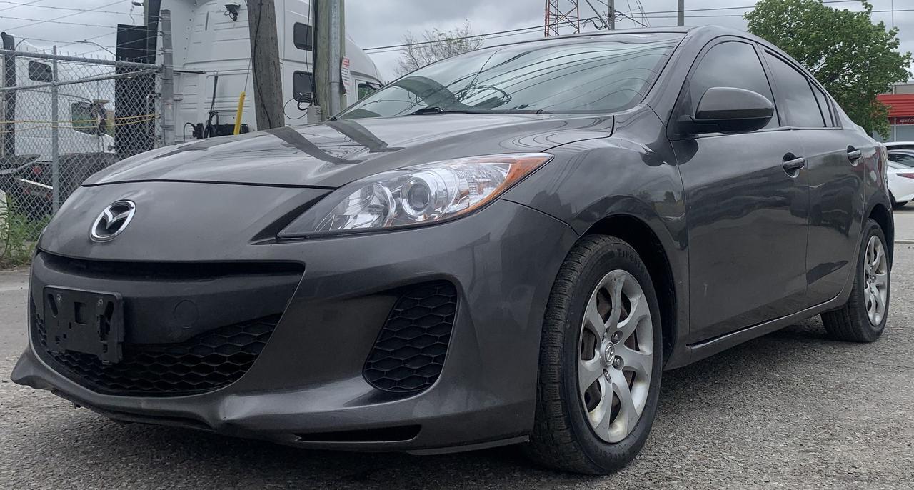 2012 Mazda MAZDA3 GX Photo