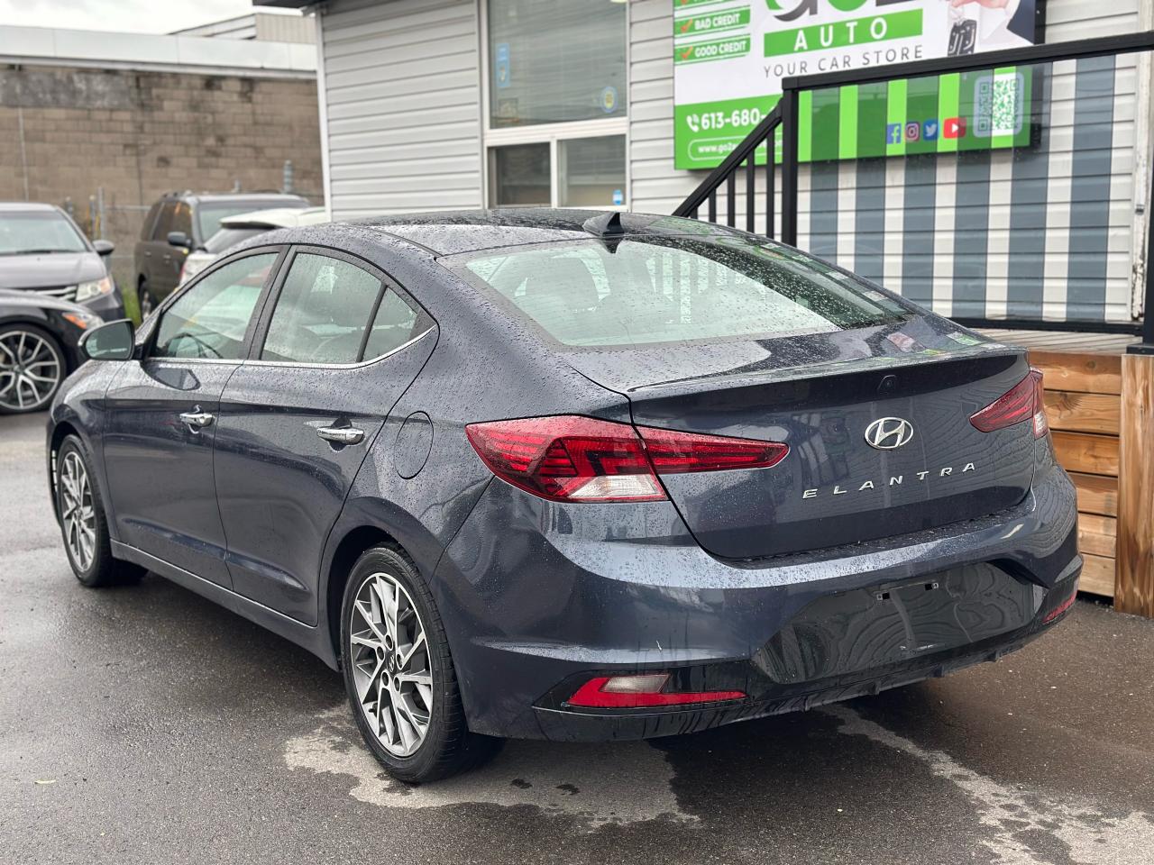 2020 Hyundai Elantra Luxury - Photo #7