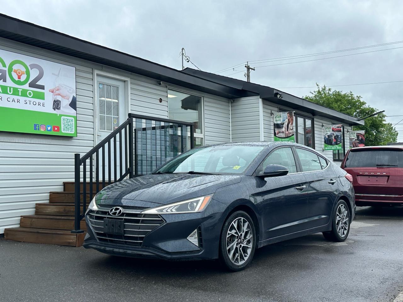 Used 2020 Hyundai Elantra Luxury for sale in Ottawa, ON