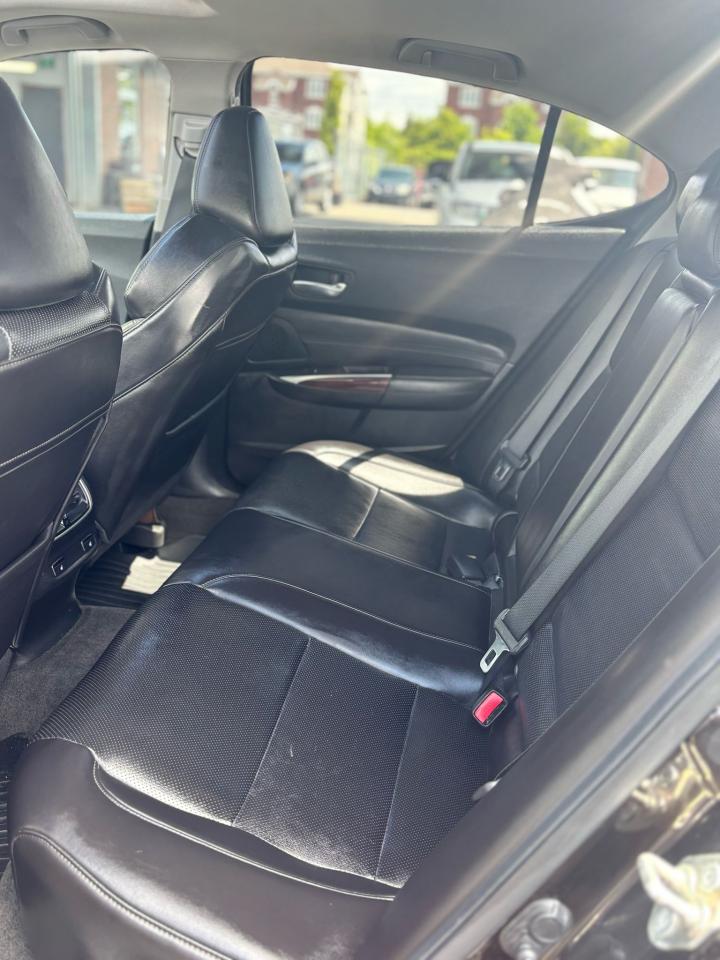 2017 Acura TLX V6 Tech - Photo #14